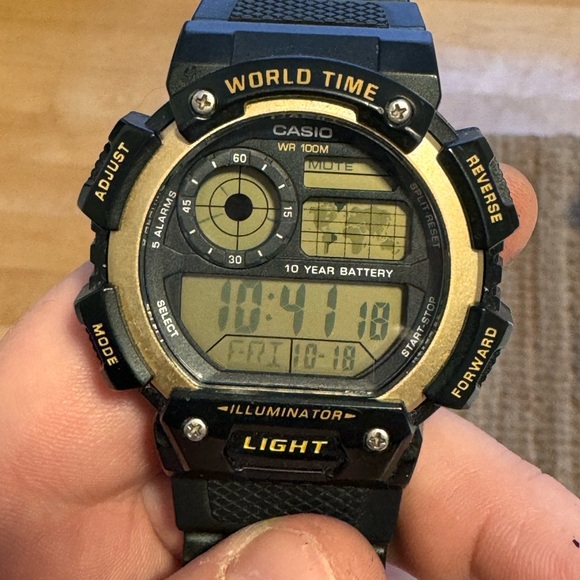 Casio watch - Picture 2 of 3